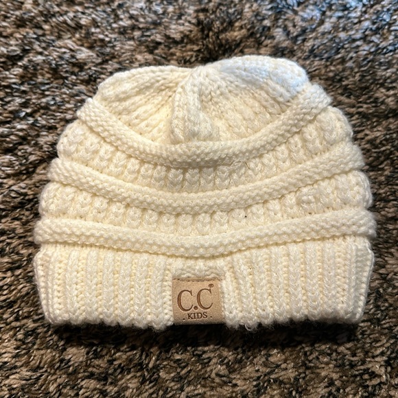 Toddler CC hat - Picture 1 of 4